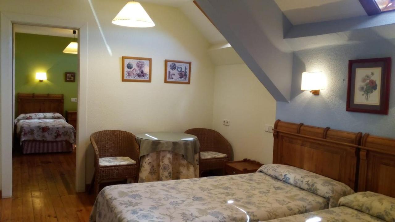 Hostal Casa Sario Jaurrieta Zewnętrze zdjęcie