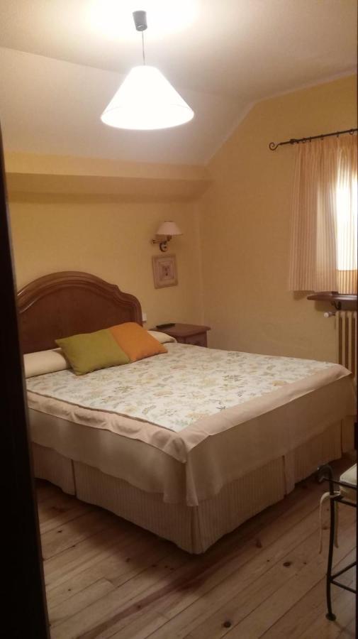 Hostal Casa Sario Jaurrieta Zewnętrze zdjęcie
