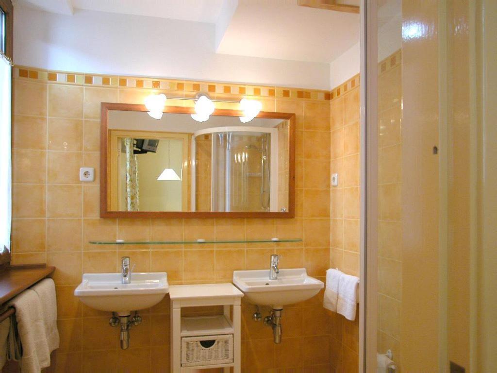 Hostal Casa Sario Jaurrieta Zewnętrze zdjęcie